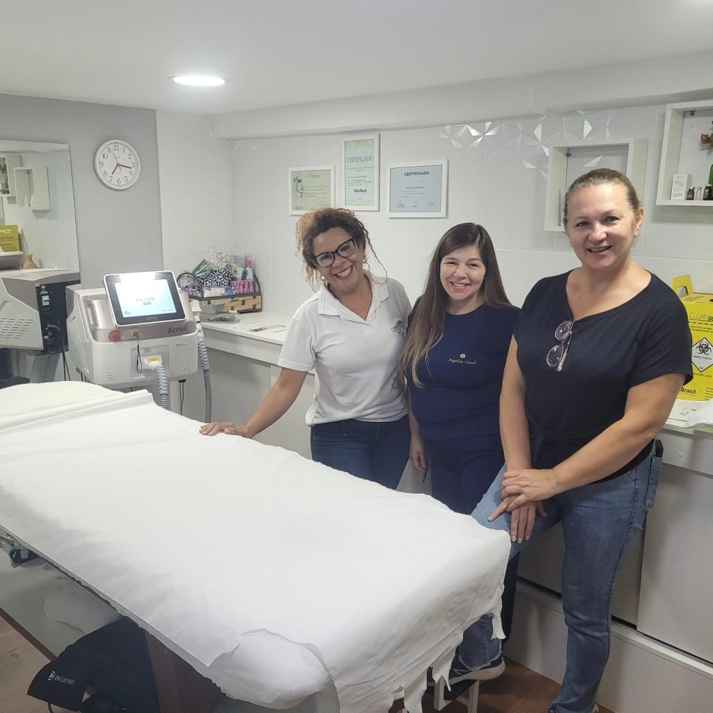 Imagem do Instagram relacionada ao post: Sua clínica merece a excelência do Ácrus por locação